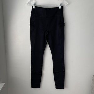 Fabletics Trinity High-Waisted Pocket Legging